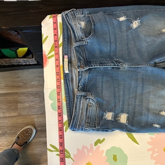 Glitzy Girlz size 16 denim stretchy jeans with camo cuff and underlay - Picture 9 of 9